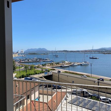 Seaside Apartments Casa Carla E Casa Andrea Olbia Dış mekan fotoğraf